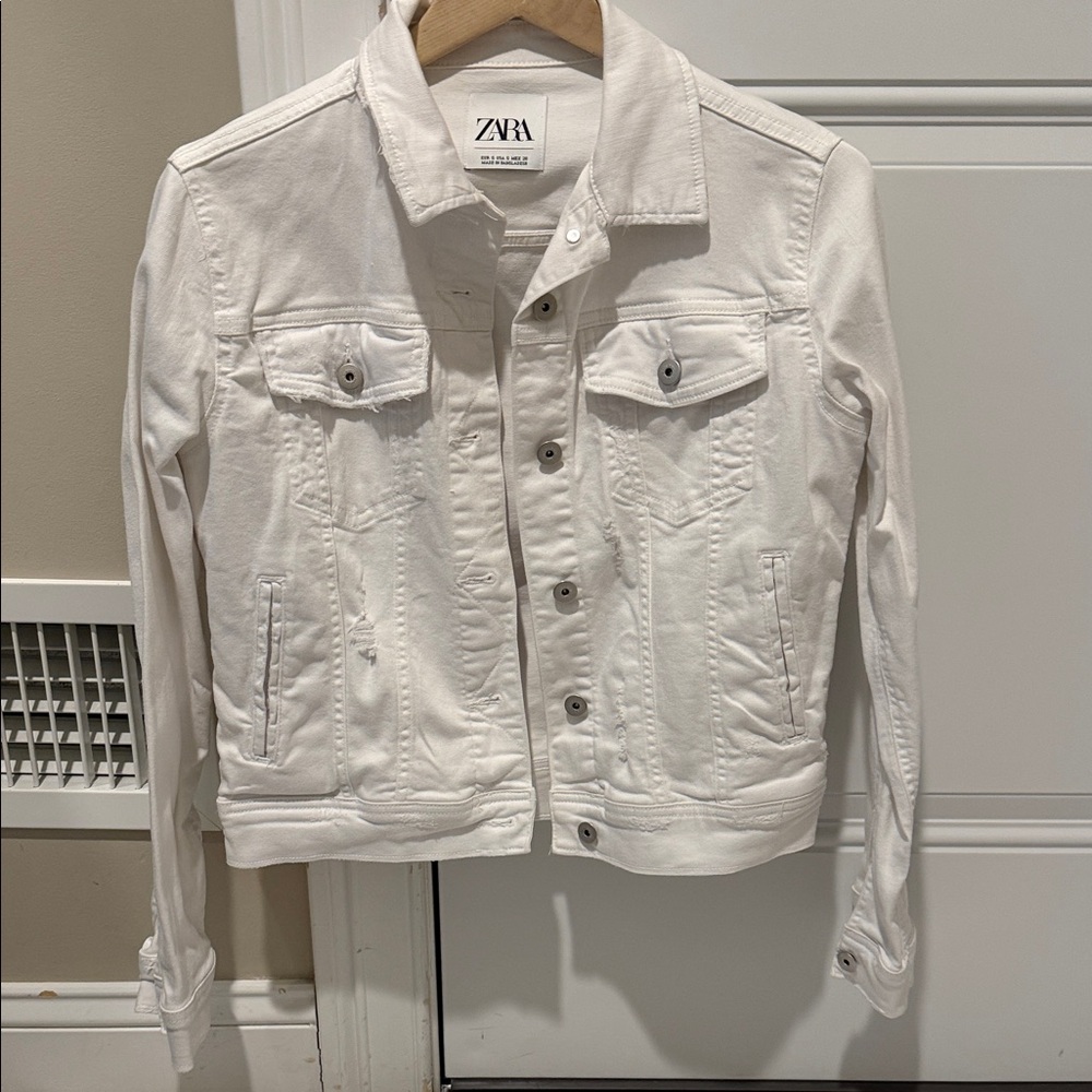 Zara White Denim Trucker Jacket